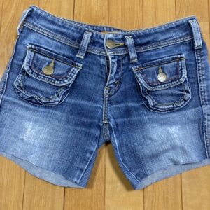 股下13cmでカット。ショートパンツ